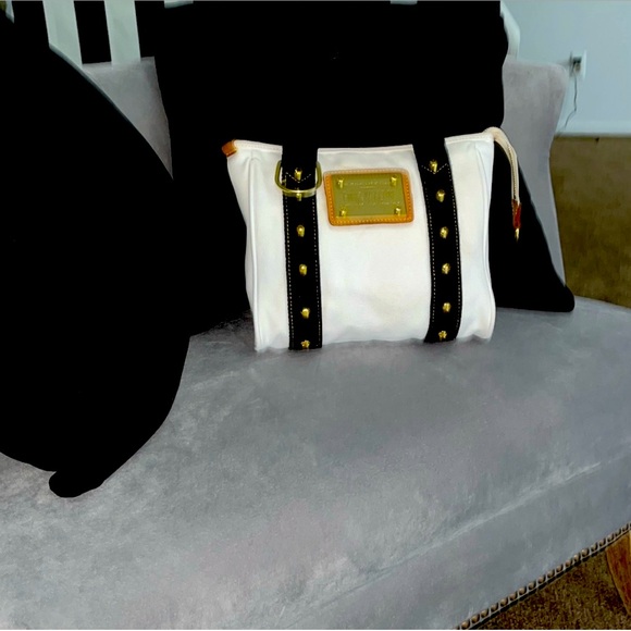 Authentic Louis Vuitton Antigua Cabas PM Tote - Picture 1 of 5